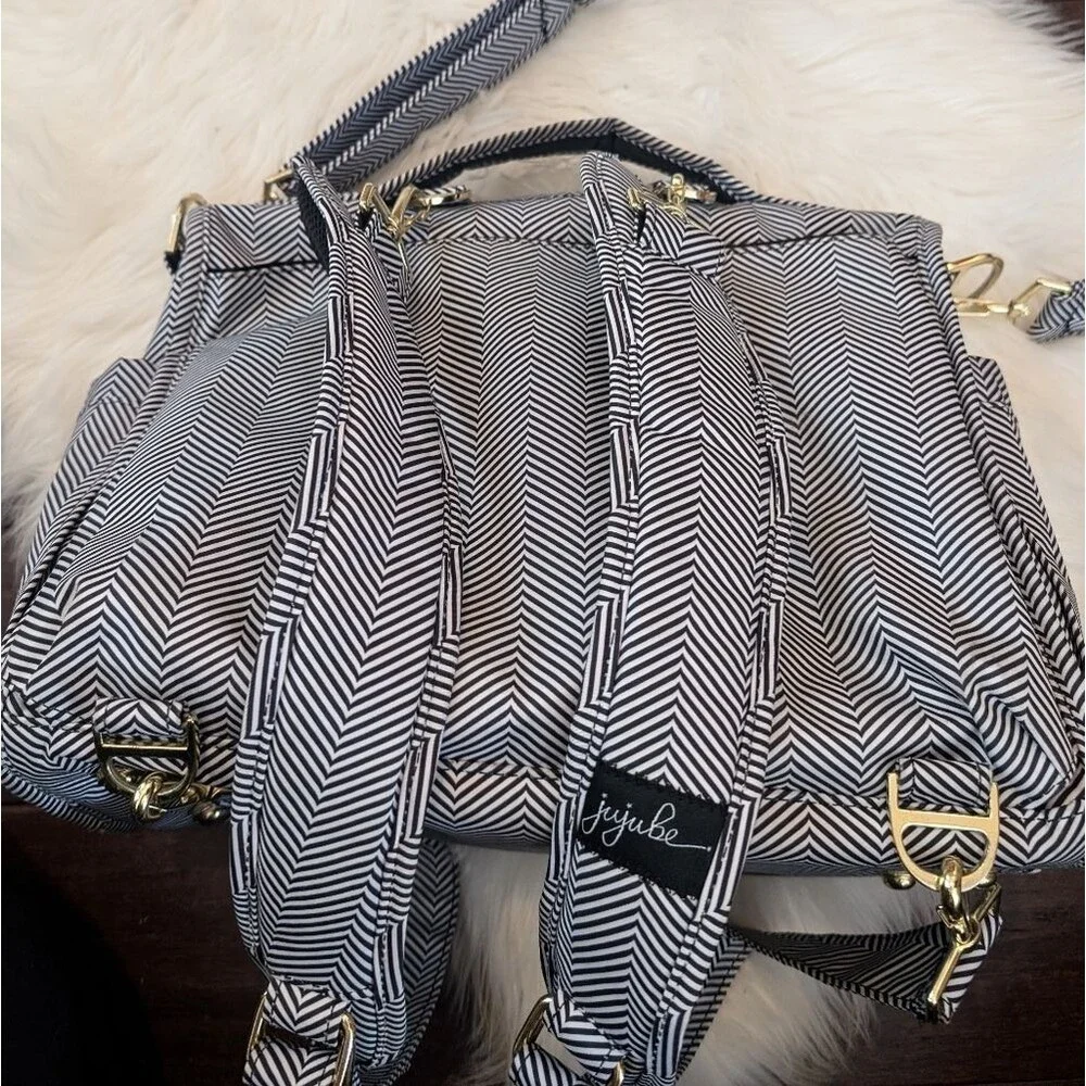 Jujube BFF Chromatics Black and White Chevron Diaper Breast Pump Bag Backpack
